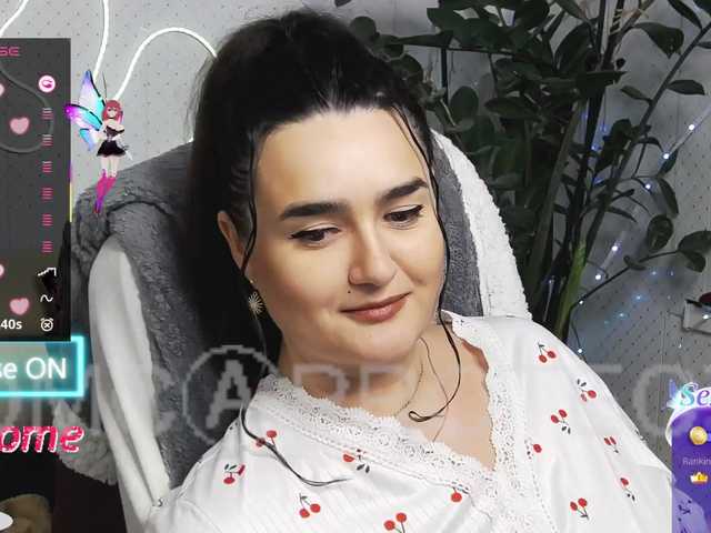 WickedButShy's BongaCams show and profile