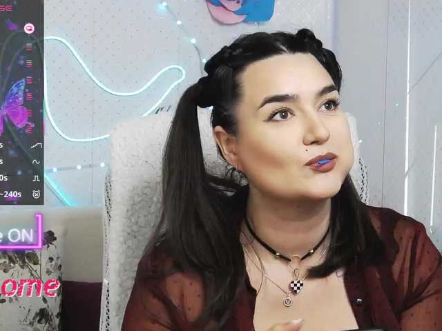 WickedButShy's BongaCams show and profile