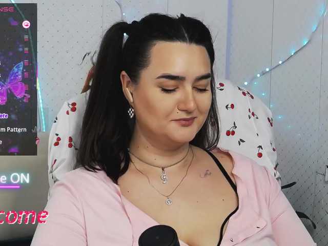 WickedButShy's BongaCams show and profile