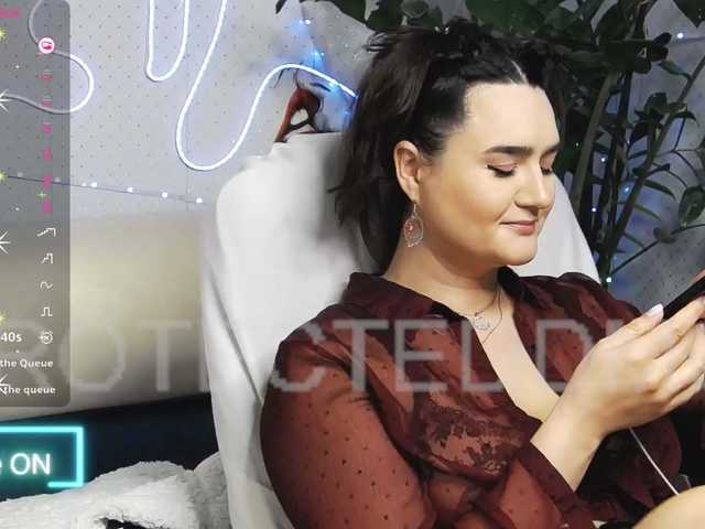 WickedButShy's BongaCams show and profile