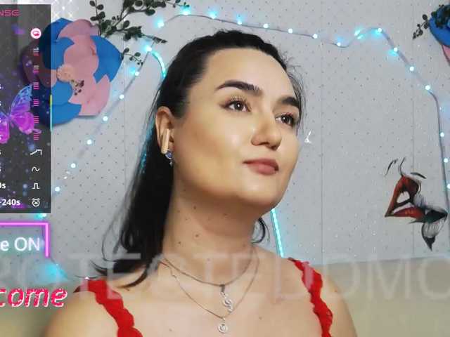 WickedButShy's BongaCams show and profile