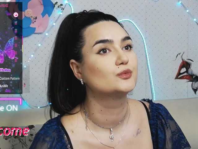 WickedButShy's BongaCams show and profile