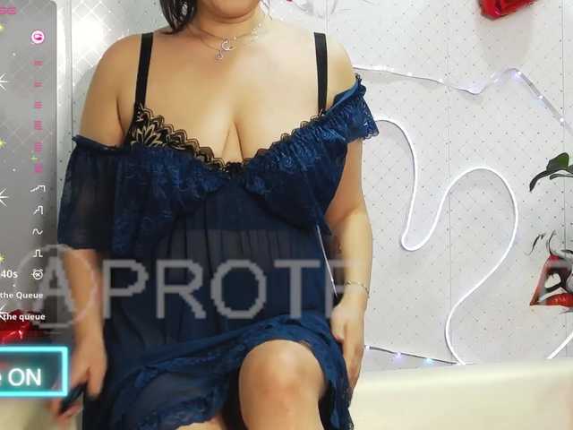 WickedButShy's BongaCams show and profile