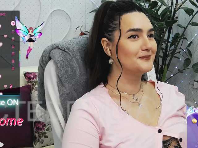 WickedButShy's BongaCams show and profile