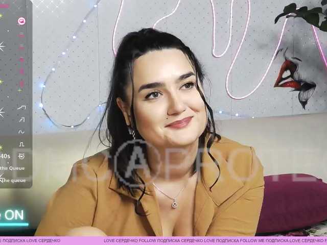 WickedButShy's BongaCams show and profile