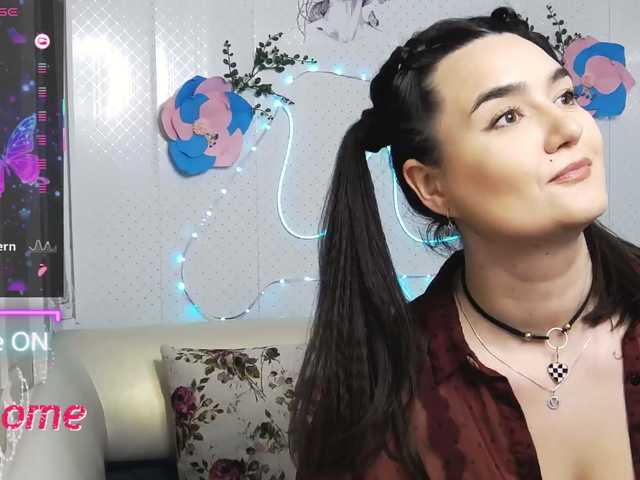 WickedButShy's BongaCams show and profile