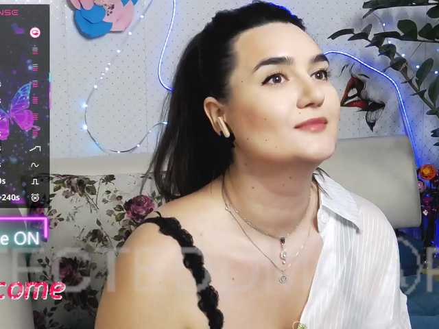 WickedButShy's BongaCams show and profile