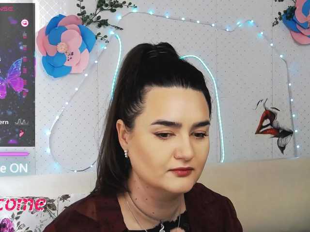 WickedButShy's BongaCams show and profile