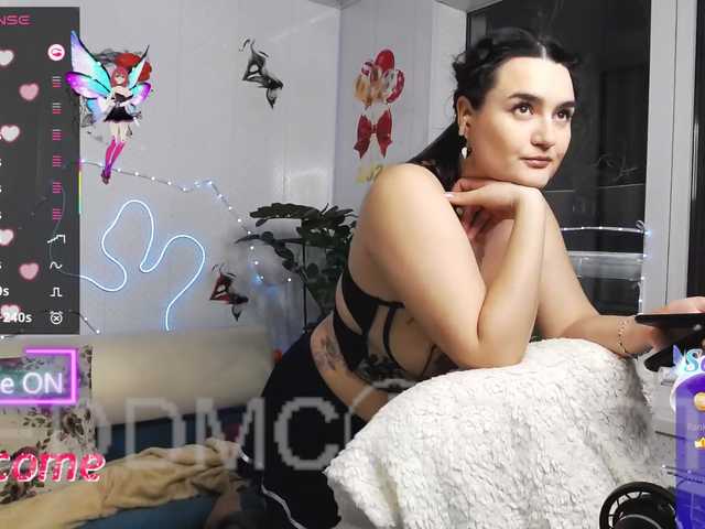 WickedButShy's BongaCams show and profile