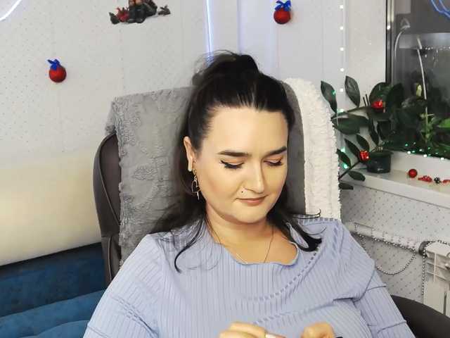 WickedButShy's BongaCams show and profile