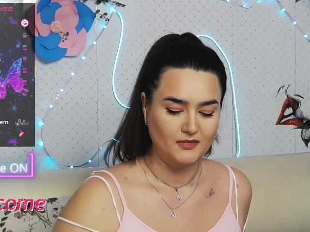 WickedButShy's BongaCams show and profile