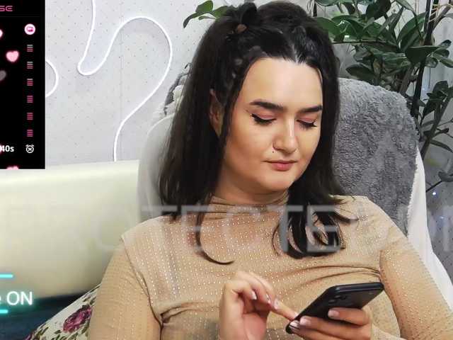 WickedButShy's BongaCams show and profile