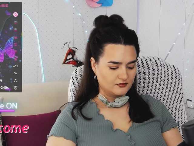 WickedButShy's BongaCams show and profile