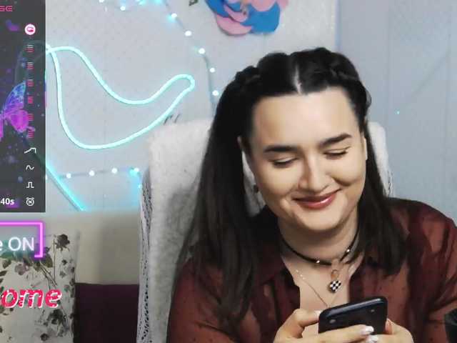 WickedButShy's BongaCams show and profile