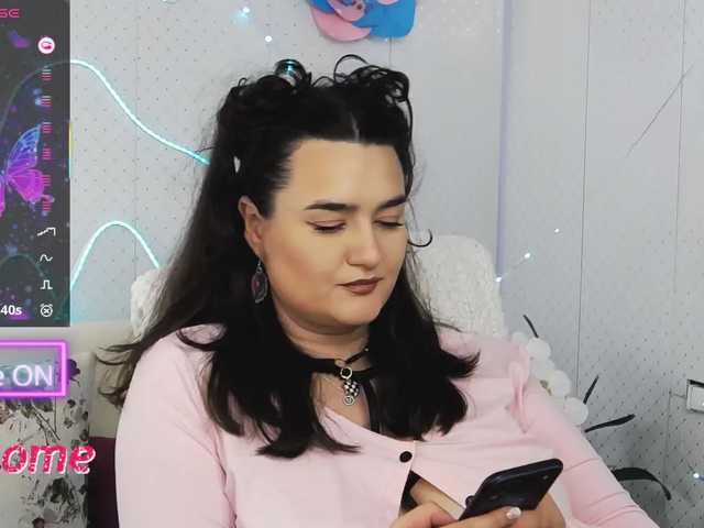 WickedButShy's BongaCams show and profile