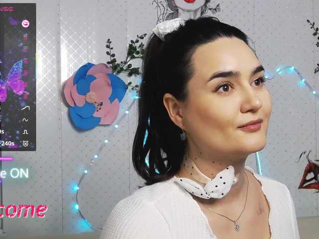 WickedButShy's BongaCams show and profile