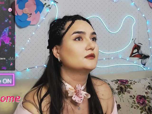 WickedButShy's BongaCams show and profile