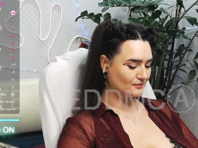 WickedButShy's BongaCams show and profile