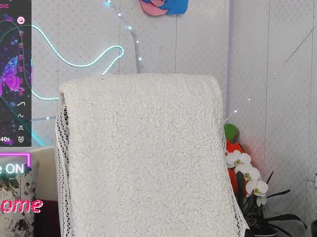 WickedButShy's BongaCams show and profile