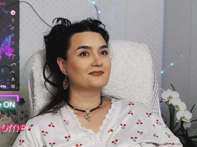 WickedButShy's BongaCams show and profile