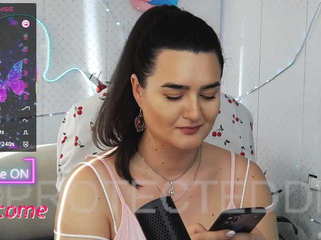 WickedButShy's BongaCams show and profile