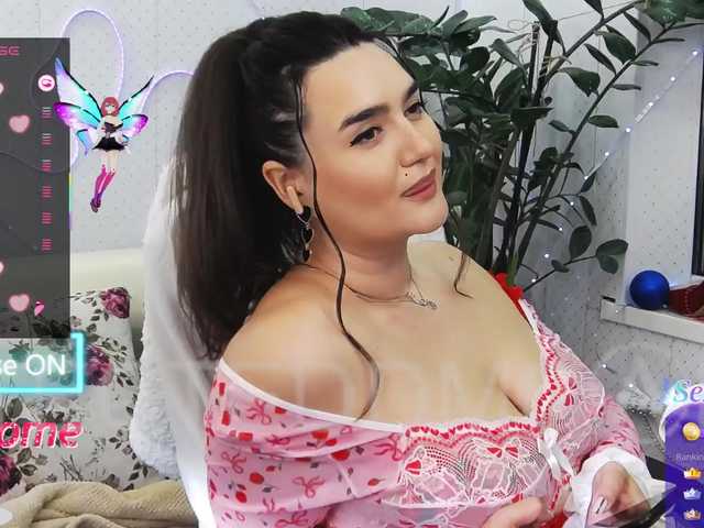 WickedButShy's BongaCams show and profile