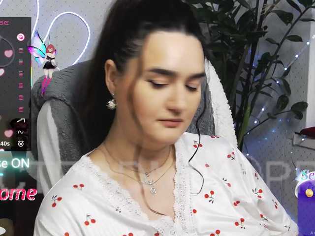 WickedButShy's BongaCams show and profile