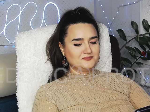 WickedButShy's BongaCams show and profile