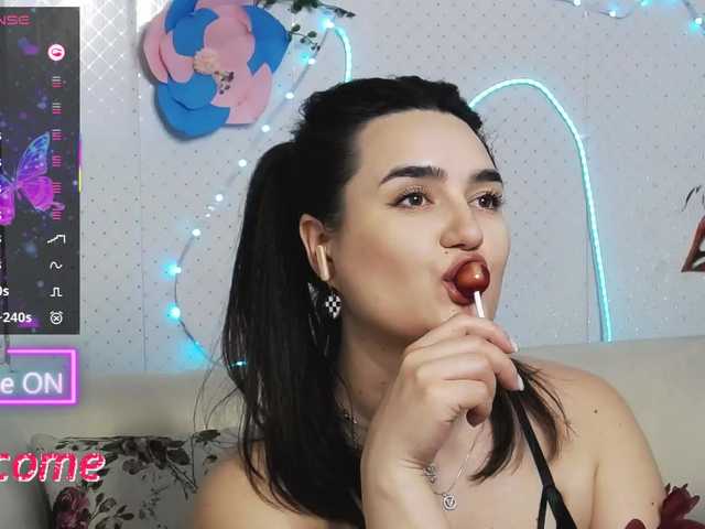 WickedButShy's BongaCams show and profile