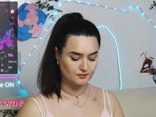 WickedButShy's BongaCams show and profile