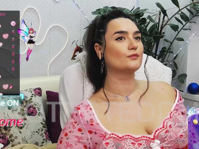 WickedButShy's BongaCams show and profile