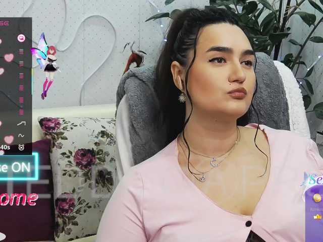 WickedButShy's BongaCams show and profile