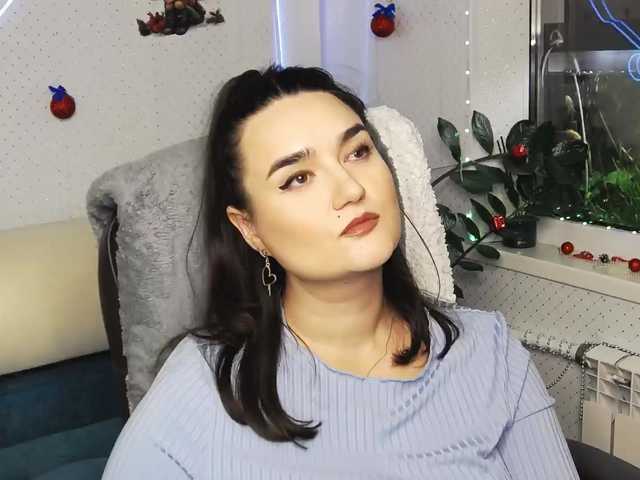 WickedButShy's BongaCams show and profile