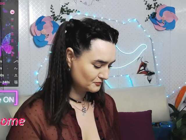 WickedButShy's BongaCams show and profile