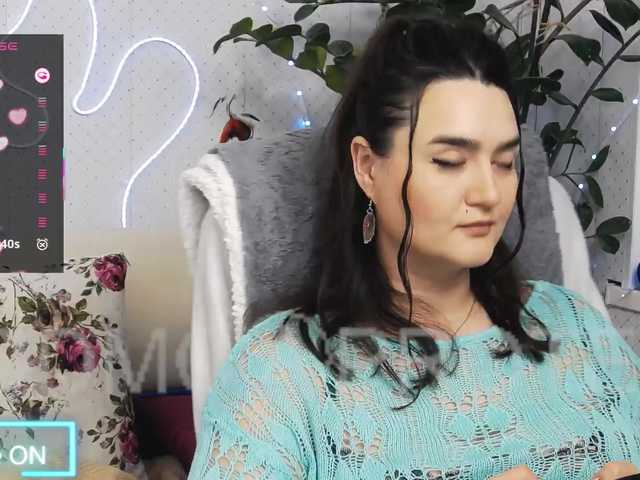 WickedButShy's BongaCams show and profile