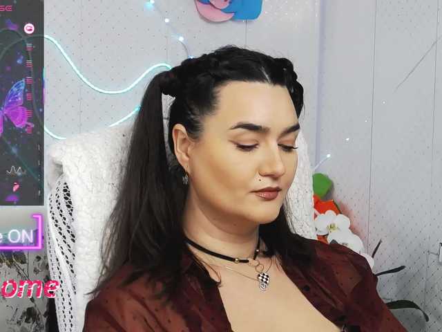 WickedButShy's BongaCams show and profile