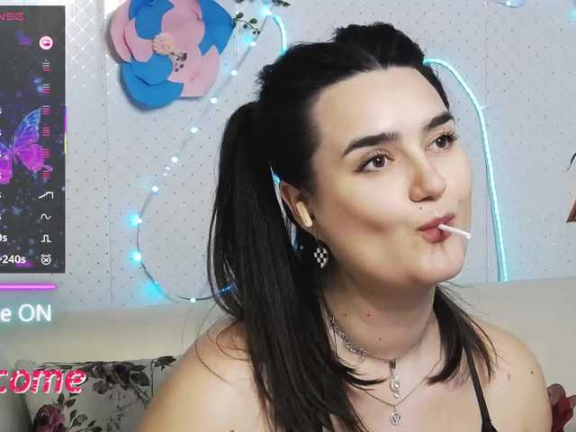 WickedButShy's BongaCams show and profile