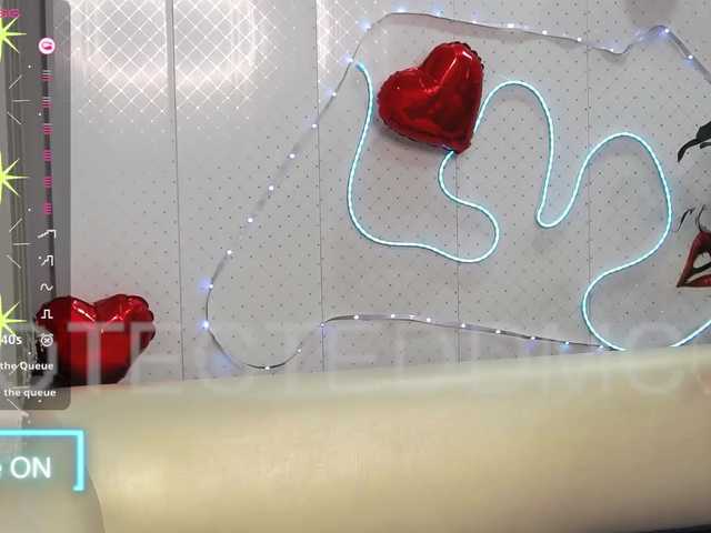 WickedButShy's BongaCams show and profile