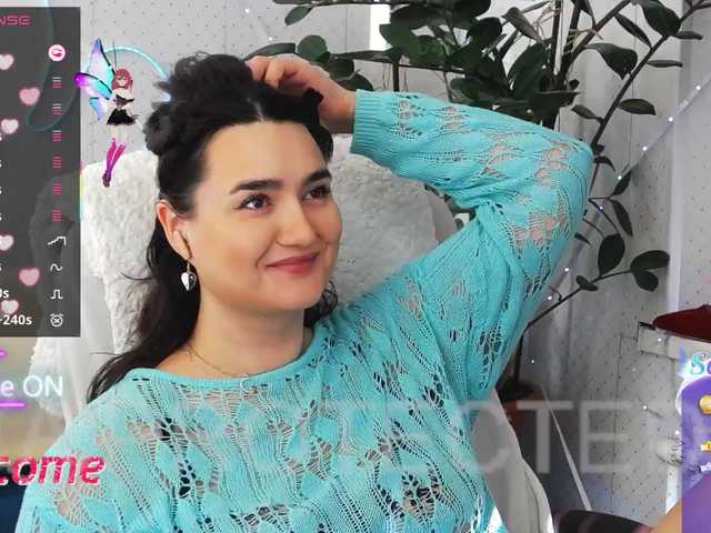 WickedButShy's BongaCams show and profile