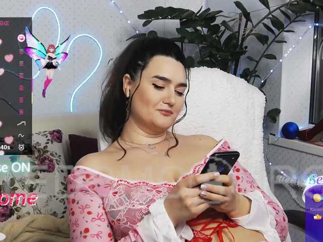 WickedButShy's BongaCams show and profile