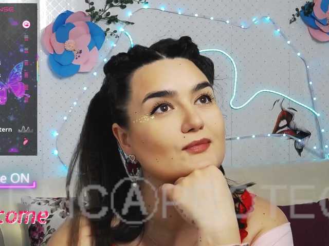 WickedButShy's BongaCams show and profile