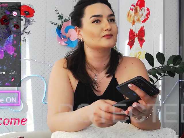 WickedButShy's BongaCams show and profile