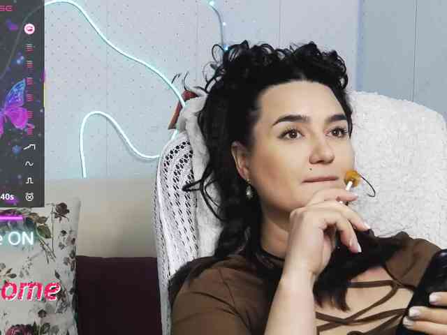 WickedButShy Live Webcam on BongaCams