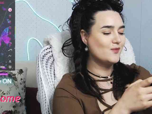 WickedButShy Live Webcam on BongaCams