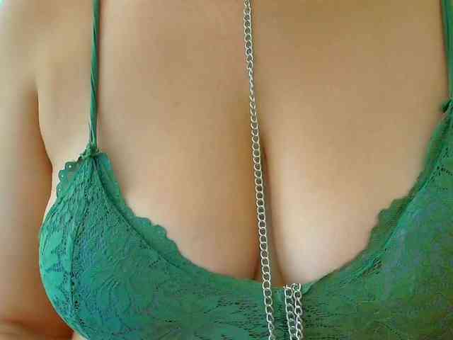 WickedButShy webcam