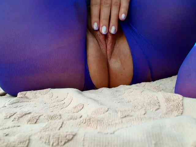WickedButShy webcam