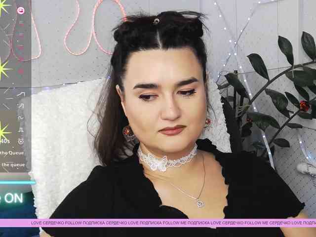 WickedButShy Live Webcam on BongaCams