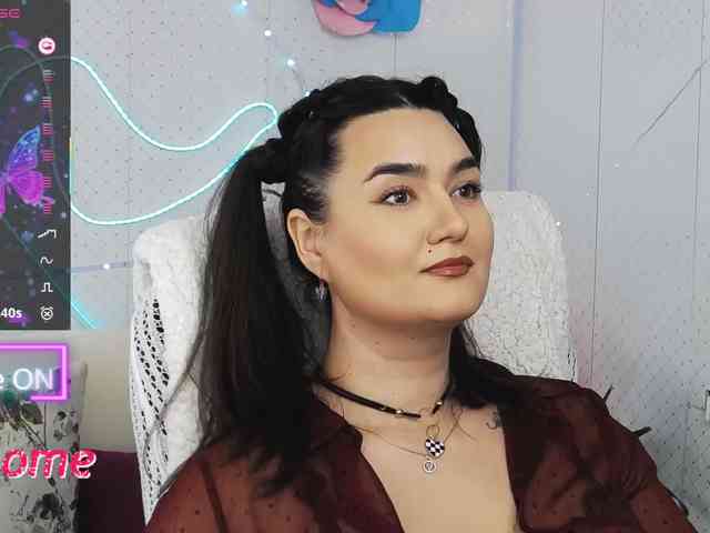 Lina_ webcam