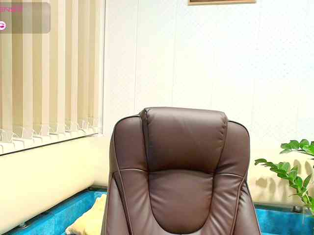 LinaCrave webcam
