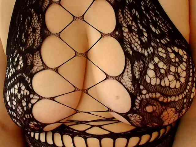 WickedButShy webcam